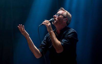 Watch The National play ‘Space Invader’ and ‘Deep End (Paul’s In Pieces)’ on ‘Later… With Jools Holland’ - www.nme.com