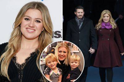 Kelly Clarkson needed fresh start in New York after ‘struggling’ with divorce - nypost.com - New York - USA - New York - Montana