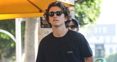 Timothee Chalamet Grabs Lunch with a Friend in Beverly Hills - www.justjared.com - Beverly Hills