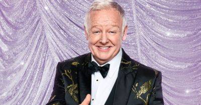 Les Dennis breaks silence over Strictly exit as fans say they're 'so sad' - www.ok.co.uk