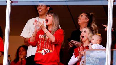 ‘NFL on CBS’ Hits Network Viewership Highs With Week 7 Game as Taylor Swift Continues to Cheer on Kansas City Chiefs - variety.com - New York - Los Angeles - Kansas City