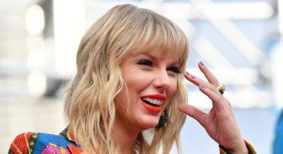 Taylor Swift's 2023 Net Worth Revealed as She Hits Billionaire Status - Full Breakdown! - www.justjared.com