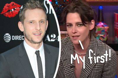 Kristen Stewart Hilariously Recalls How Her First Kiss Was With Jamie Bell -- On Camera! - perezhilton.com