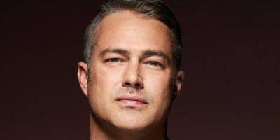 Taylor Kinney Confirmed to Return to 'Chicago Fire,' Previous Absence Explained - www.justjared.com - Chicago
