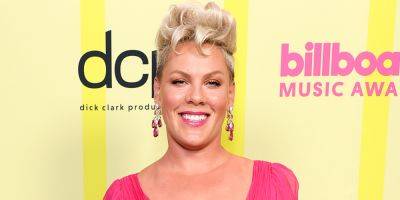 Pink Reveals Her Best & Worst Songs, Talks Gravity Defying Stunts That Scare Her & If She Compares Herself to Beyonce & Taylor Swift - www.justjared.com - Los Angeles