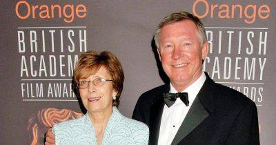 Lady Cathy Ferguson, wife of former Manchester United manager Sir Alex Ferguson, has died - www.manchestereveningnews.co.uk - Manchester