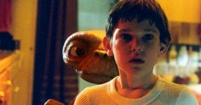 E.T. movie star Henry Thomas is unrecognisable 41 years since he was Elliot in alien hit - www.ok.co.uk