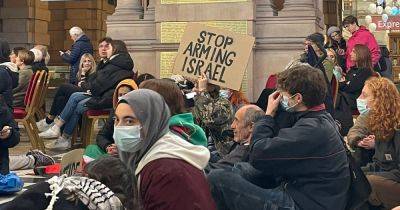 Protesters storm Glasgow Kelvingrove Museum calling for Israel ceasefire - www.dailyrecord.co.uk - Scotland - Israel - Palestine - Beyond