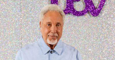 Tom Jones breaks silence after his appearance on The Voice sparks concern - www.ok.co.uk