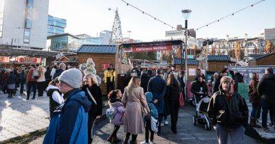 First Saturday of Manchester Christmas Markets 2023 in pictures as hundreds head to city centre - www.manchestereveningnews.co.uk - Manchester