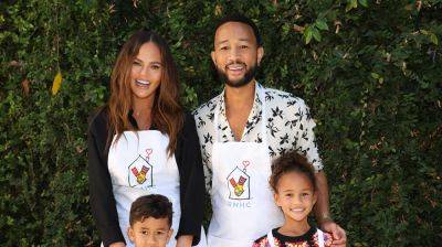 Chrissy Teigen & John Legend Bring Their Kids to Give Back with Ronald McDonald House Charities - www.justjared.com - Los Angeles - Los Angeles