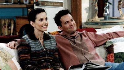 Courteney Cox Honors Matthew Perry by Sharing a ‘Favorite’ Monica-Chandler Outtake From ‘Friends’: ‘I Am So Grateful for Every Moment’ - variety.com - London