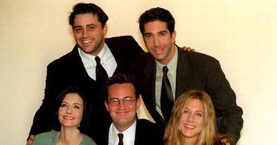 Friends star David Schwimmer pays touching tribute to Matthew Perry with photo of one of his 'favourite moments' - www.manchestereveningnews.co.uk - Australia - Los Angeles - USA - Manchester