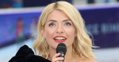 Dancing On Ice in crisis as Holly Willoughby hasn’t signed deal to host series just weeks away - www.ok.co.uk