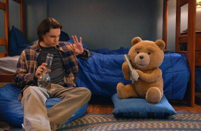 ‘Ted’ Trailer: Seth McFarlane’s Foul-Mouthed Teddy Bear Returns In A ‘90s-Set Peacock Prequel - theplaylist.net