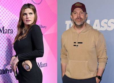 Jason Sudeikis & Lake Bell Enjoy Concert Together -- Could This Be A Thing?? - perezhilton.com - Britain - county Scott - county Campbell