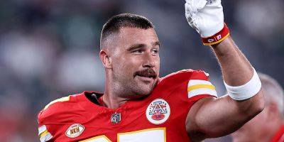Who's Sitting in Travis Kelce's Suite at Chiefs/Eagles Game? 1 Kelce Family Member Skips, 1 Star Can't Attend, & Our Best Guesses About Other Attendees - www.justjared.com - county Travis - Philadelphia, county Eagle - county Eagle - Kansas City