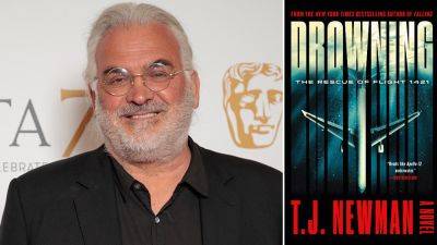 Paul Greengrass To Adapt, Direct T.J. Newman Novel ‘Drowning: The Rescue Of Flight 1421’ For Warner Bros - deadline.com - New York - county Pacific