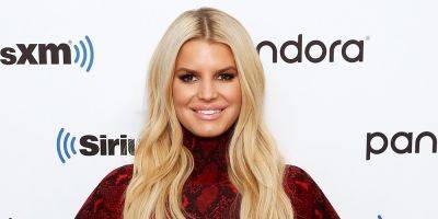 Jessica Simpson Revisits 'Unrecognizable' Photo of Herself Before She Stopped Drinking to Celebrate 6 Years of Sobriety - www.justjared.com