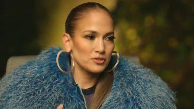 Jennifer Lopez Allegedly Bans Female Flight Attendants During Ben Affleck’s Travels - www.hollywoodnewsdaily.com