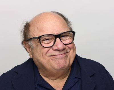 Danny DeVito Says ‘Twins 2’ Is Off The Table, But ‘Throw Momma From The Train’ Sequel May Not Be - deadline.com