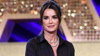 ‘The Real Housewives Of Beverly Hills’ Star Kyle Richards Breaks Down During Panel Talking About Her Family & Marriage — BravoCon - deadline.com - Las Vegas