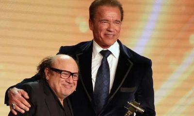 Danny DeVito says he and Arnold Schwarzenegger are teaming up for a project - us.hola.com - city Santiago