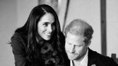 Meghan Markle's Royal Blue Cardigan Has a Sweet Double Meaning - www.glamour.com - Britain - USA - California - county San Diego - Venezuela - county Camp - city Pendleton, county Camp