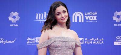 Alia Bhatt On Shooting Netflix’s ‘Heart Of Stone’ While Pregnant, Whether She Plans On Making More English Language Films & The Impact Of AI In Bollywood — Red Sea - deadline.com - Britain - Hollywood - India - Saudi Arabia - county Carlton