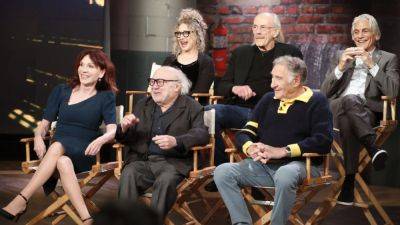 Danny DeVito, Tony Danza & More ‘Taxi’ Cast Reunite On ‘The View’ - deadline.com