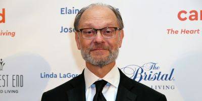 David Hyde Pierce Explains Why He Wasn't In the 'Frasier' Revival - www.justjared.com - Los Angeles - county Crane