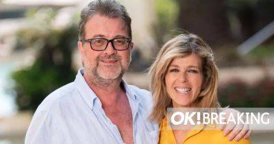 Kate Garraway's husband Derek 'fighting for his life after suffering heart attack' - www.ok.co.uk - Britain