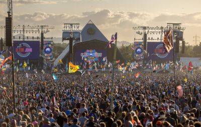 Glastonbury “well-planned” but needs more toilets and crowd control for 2024, says council - www.nme.com