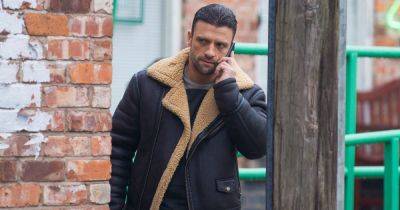 Adam kidnapped and Damon returns to Coronation Street for Sarah in New Year spoilers - www.ok.co.uk - Jordan - Charlotte, Jordan - city Charlotte, Jordan