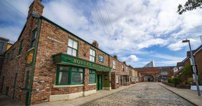 ITV Coronation Street drops out of top 10 most watched Christmas Day TV shows for first time in decades - www.manchestereveningnews.co.uk - Manchester