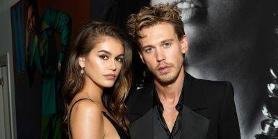 Austin Butler Looks Ripped While Shirtless With Kaia Gerber During Christmas Vacation - www.justjared.com - Mexico - county Cole - county Butler - county Tucker - county Lucas