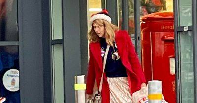 Kate Garraway seen for first time since husband Derek suffered heart attack as she dons a Santa hat - www.ok.co.uk - Britain - Santa