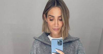 Frankie Bridge's 'thick but not itchy' £29 Marks and Spencer winter jumper goes with any pair of jeans - www.manchestereveningnews.co.uk