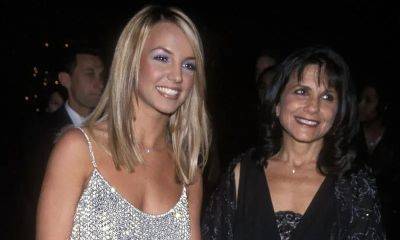 Britney Spears and her mom Lynne reunite on her 42nd birthday party - us.hola.com