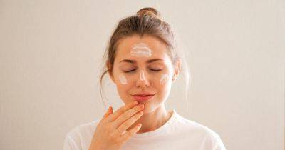 ‘I suffer from eczema on my face and this is the £8 cream I can't live without' - www.ok.co.uk