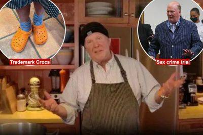 Mario Batali rants he’s done with New York because of ‘a–holes’ as he makes online comeback bid - nypost.com - New York - New York - Italy - Michigan