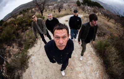 Shed Seven share folksy new song ‘Talk Of The Town’ - www.nme.com - California - Mexico