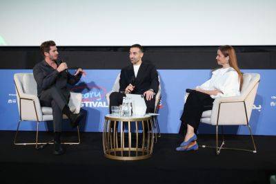 Andrew Garfield Talks Brit Pack In Hollywood, Prepping To Play Spider-Man & How Red Sea Fest Reminds Him Of Sundance – Red Sea Film Festival - deadline.com - Britain - USA - Hollywood - Saudi Arabia