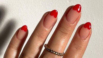 Valentine's Day Nails: Sweetheart French Nails Are Trending - www.glamour.com - France
