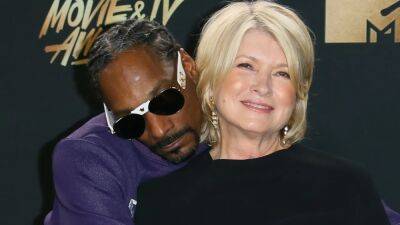 Martha Stewart Just Debuted a Massive Snoop Dogg Tattoo on Her Arm—See the Pic - www.glamour.com
