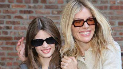 Sienna Miller Sat Front Row With Her 10-Year-Old Daughter at NYFW - www.glamour.com - Britain