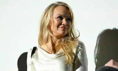 Pamela Anderson feels ‘powerful’ without makeup in new photo shoot: ‘This is me’ - us.hola.com
