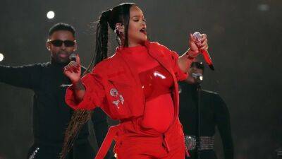 Watch Rihanna Celebrate Super Bowl Halftime Show, Pregnancy Reveal With Friends - www.etonline.com - Barbados - Arizona - city Glendale, state Arizona