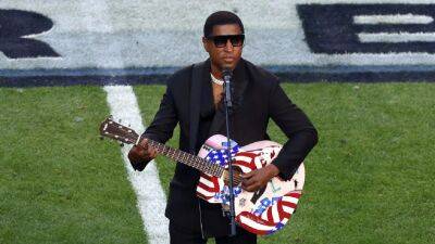 Babyface Says Singing 'America the Beautiful' at 2023 Super Bowl Was Not Something He 'Saw Coming' (Exclusive) - www.etonline.com - USA