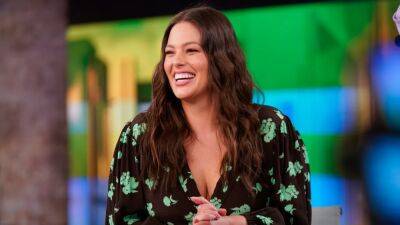 Ashley Graham Proudly Posted Her Post-Partum Belly - www.glamour.com - Beyond